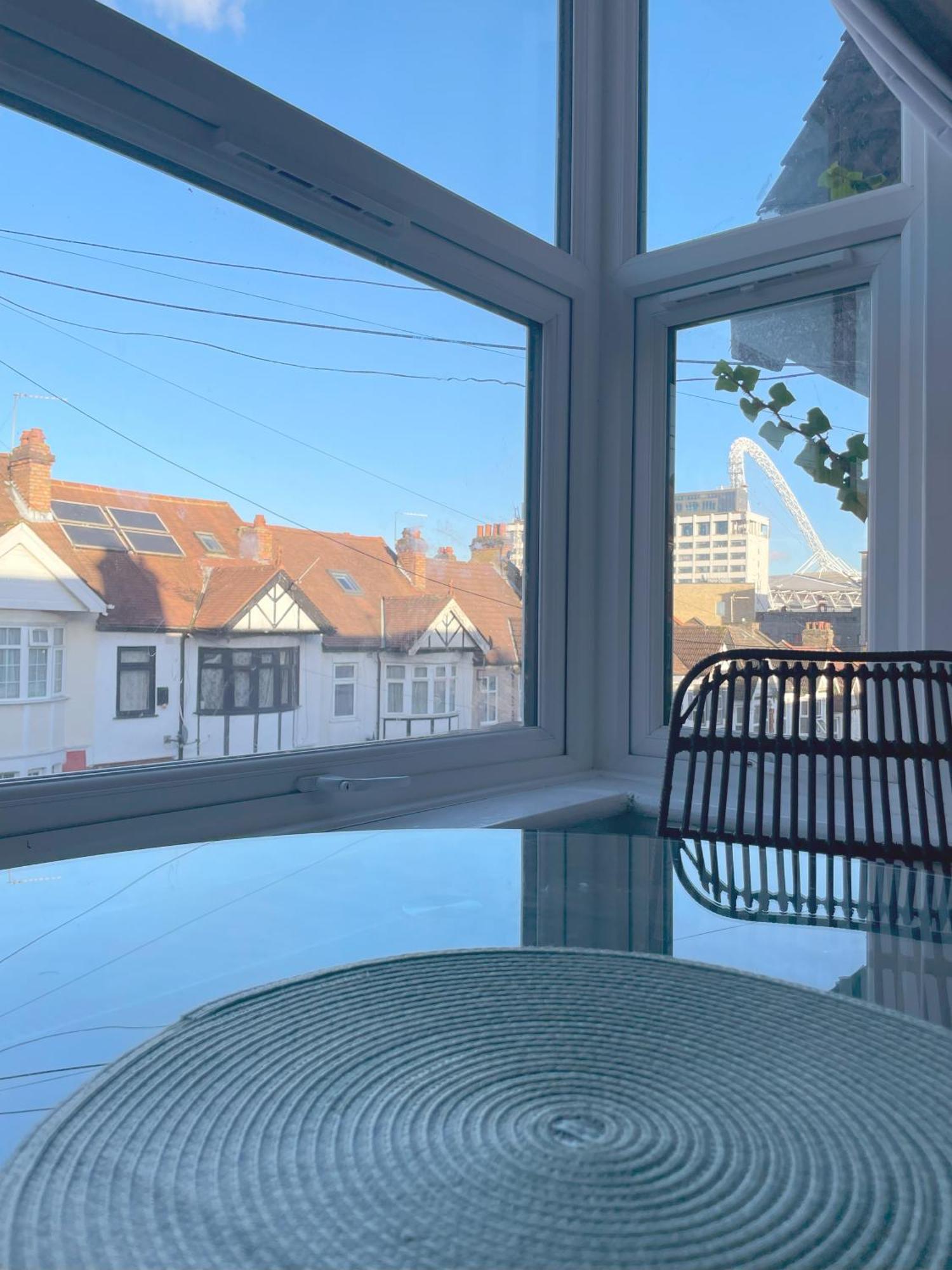 לונדון Cosy Double Rooms A Stones Throw From Wembley Stadium מראה חיצוני תמונה